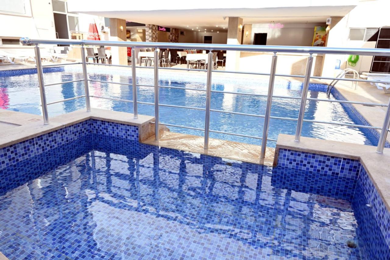 Roxx Royal Hotel Kusadası Zewnętrze zdjęcie